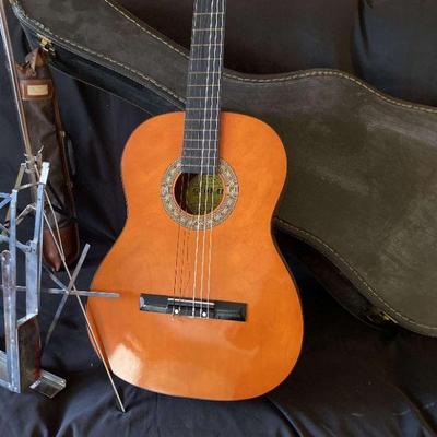 Global 6 String Guitar With Case And Music Stand https://ctbids.com/estate-sale/17888/item/1782592