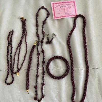 Garnet necklaces
75 to 100.00
Bracelets 40.00 to 50.00