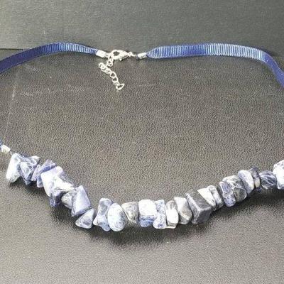 https://www.auctionsynergy.com/auction/6197/item/gemstone-necklace-436500/