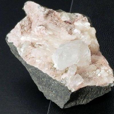 https://www.auctionsynergy.com/auction/6197/item/apophyllite-heuladite-nasik-crystal-rock-436469/