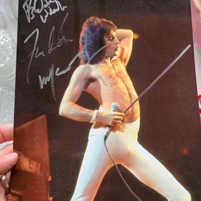 Freddie Mercury autograph