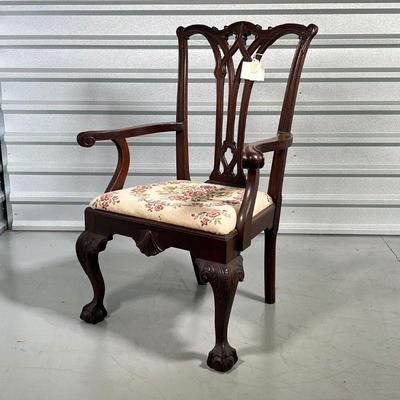 CHIPPENDALE STYLE MAHOGANY ARMCHAIR  |
h. 40 x 29 x 25 in.