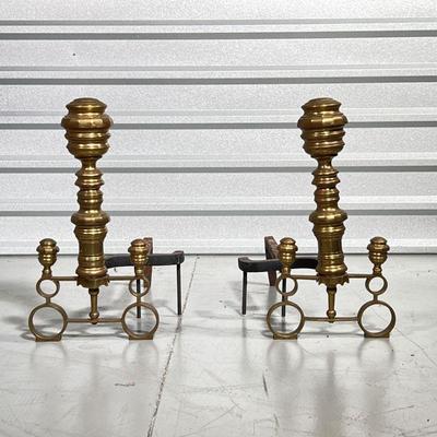 FACETED BRASS ANDIRONS  | Brass andirons with open circular stand - h. 22 x 14 x 24 in.