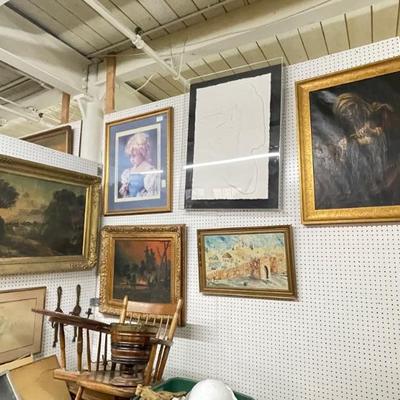 Estate sale photo