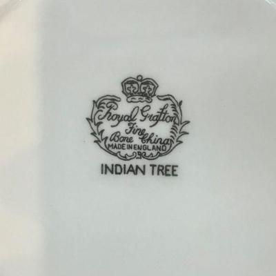 Royal Grafton Dish Set (Indian Tree)