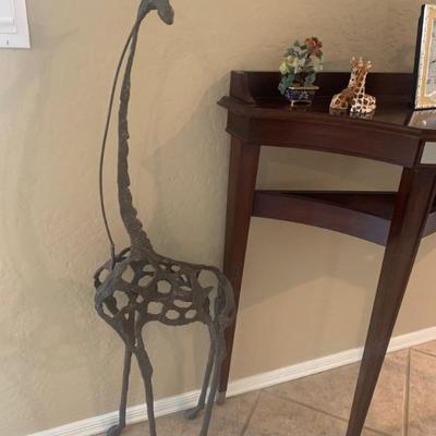 Metal giraffe $30