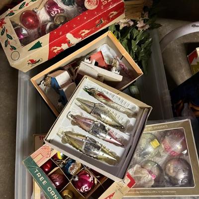 vintage Christmas ornaments, Shiny Brite
