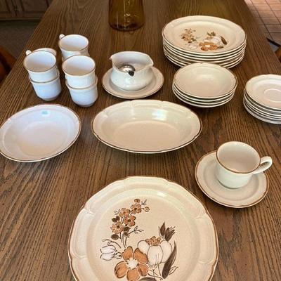 1970s everyday dishes, brown floral patterns, various makers, hand painted, Japan