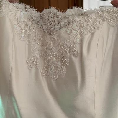 1980s silk shantung wedding gown with lade and pearl trim--very Princess Diana, size 8
