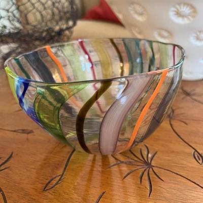 art glass bowl by Lucy Bergamini