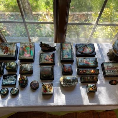 Russian lacquered boxes