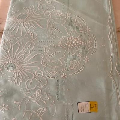 vintage linens