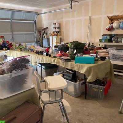 Estate sale photo