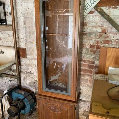 Gun cabinet