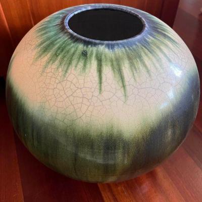 WST127- Large Drip Green Ceramic Vase