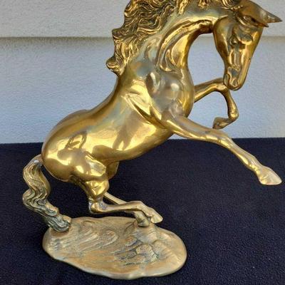 WST081 - Rearing Horse Brass Sculpture