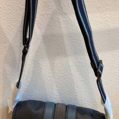 WST216 - COACH Leather & Suede Unisex Bag in Excellent Condition