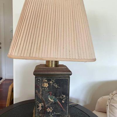 WST143- Vintage Oriental Lamp