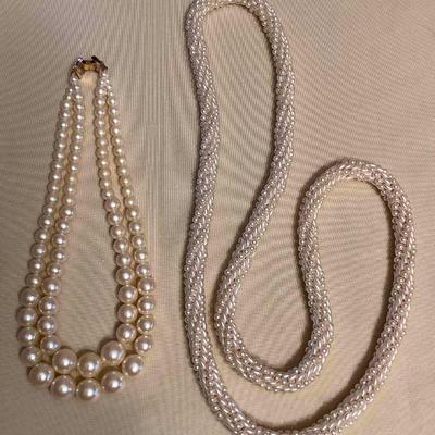 WST176 Two Faux Pearl Necklaces 