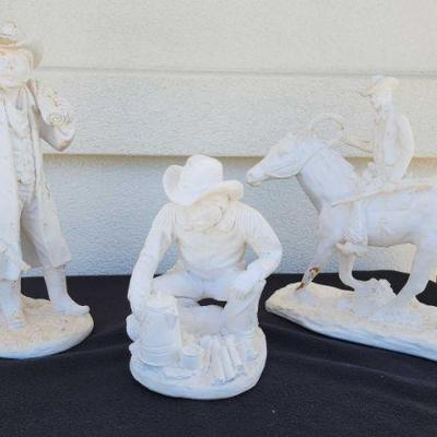 WST080 - Trio Of Cowboys In Plaster