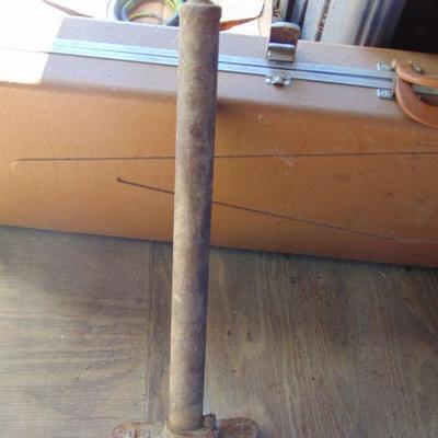 vintage tire pump - no hose