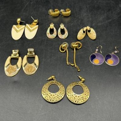 Goldtone Fashion Jewelry Earrings, as pictured