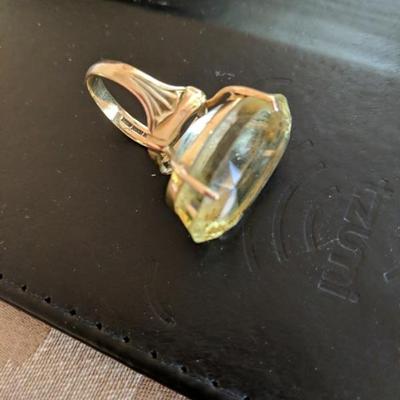 Gold ring with massive citrine stone
