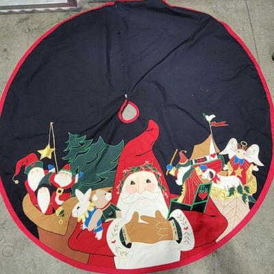 tree skirt