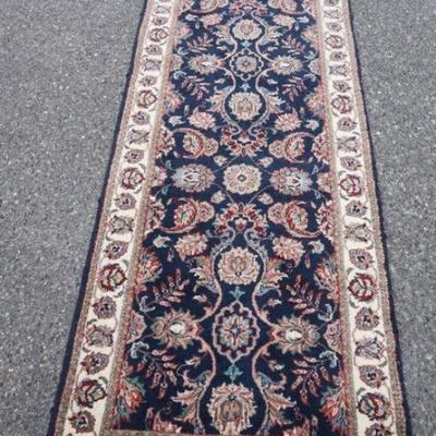 1089	PERSIAN RUNNER, APPROXIMATELY 8 FT X 2 FT 6 IN
