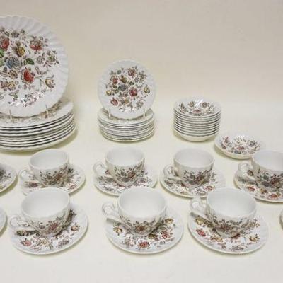 1042	LOT OF JOHNSON BROS DINNERWARE, STAFFORDSHIRE BOUQUET, 10-10 IN PLATES, 11-6 1/4 IN PLATES, 11-5 IN BOWLS
