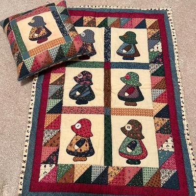 Baby doll quilt & pillow $9