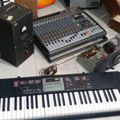Vintage keyboards 20 and up