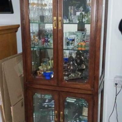 Curio cabinet $50 glass contents cheap! Including Hard Rock Cafe glasses