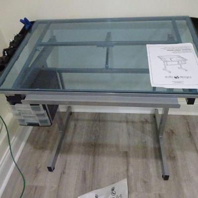 Studio Design Vision Craft Drafting table