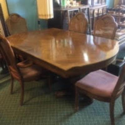 For Sale table with 6 chairs