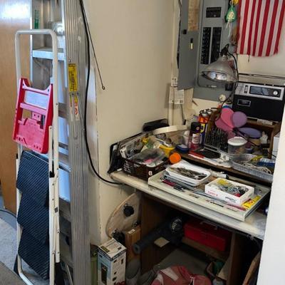 Step ladders 