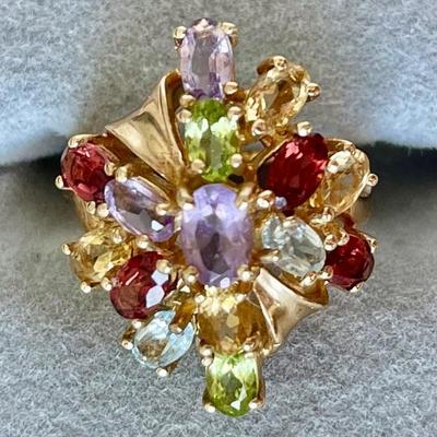 10k gold ring w/ gemstones