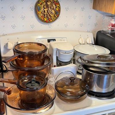 Pyrex cookware 