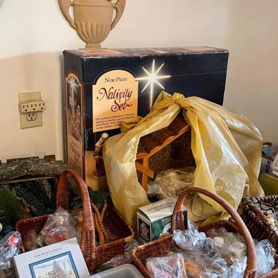 Nativity manger 