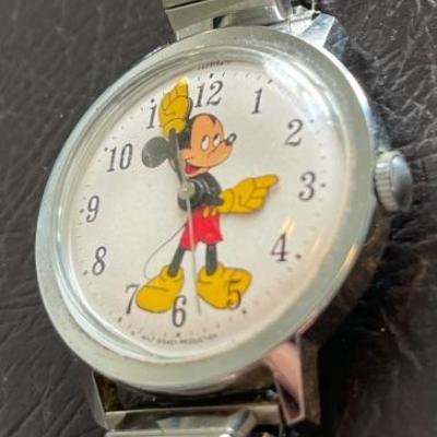 Mickey Mouse Walt Disney watch 