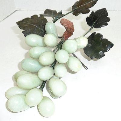 Jade grape cluster