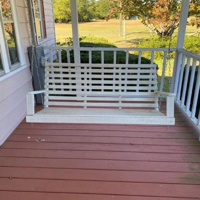 Porch swing