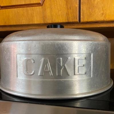 Vintage cake cover