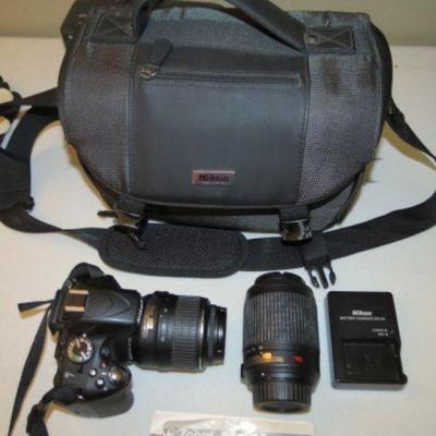 Severl Nice Cameras Includ Nikons