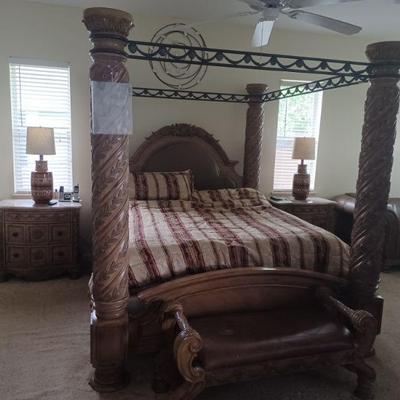 King Poster Bed