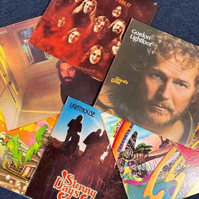 (6pc) LIGHTHOUSE & OTHER VINYL  |
Vinyl record albums, including: Gordon Lightfoot - Gord's Gold; Kenny Loggins - Nightwatch; and four...