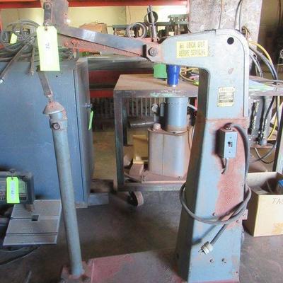 BOSTITCH FC95 2 BOTTOMER BOX STAPLER
