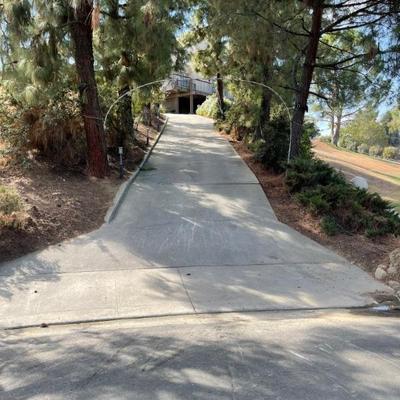Very steep driveway. 
Only people loading up furniture will be permitted up the driveway after they have paid