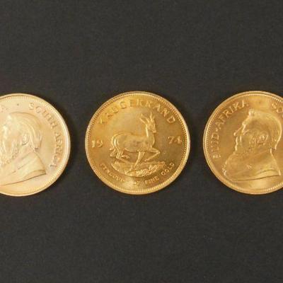 LOT 138:(3) South African 1 oz. Gold Krugerrands.
