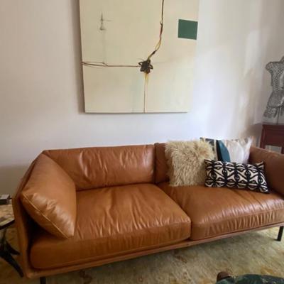 Crate & Barrel -Wells leather sofa 🛋 